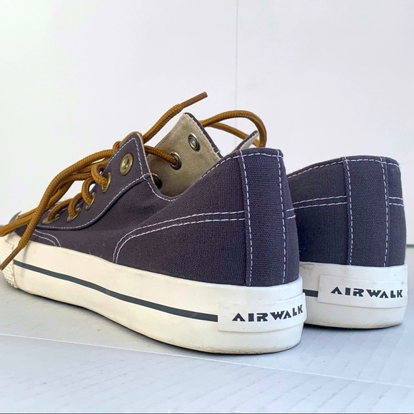 Airwalk Legacee Lace Up Canvas Sneakers - Picture 8 of 13